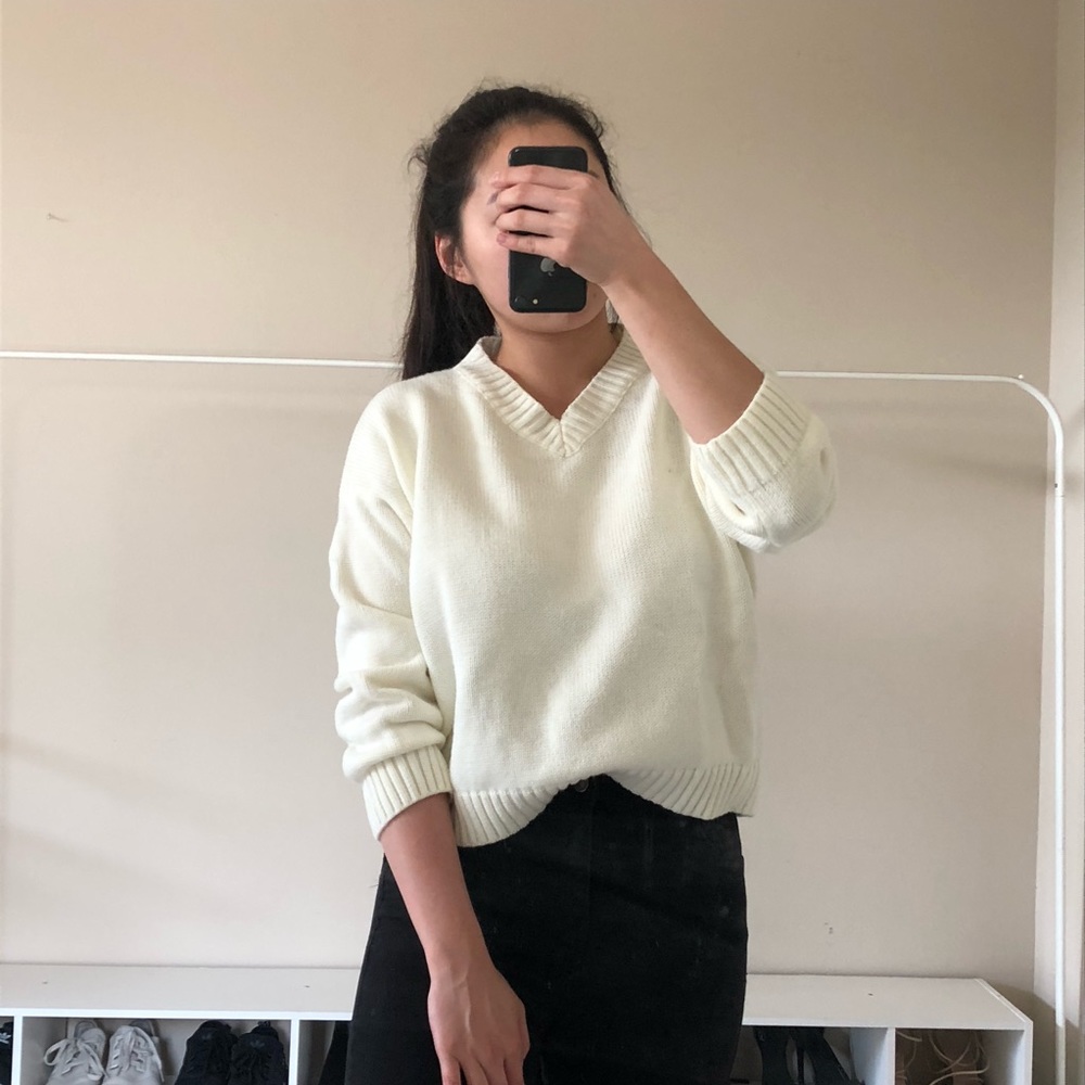 V Neck Knit Sweater